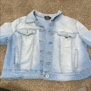 Short Jean Jacket